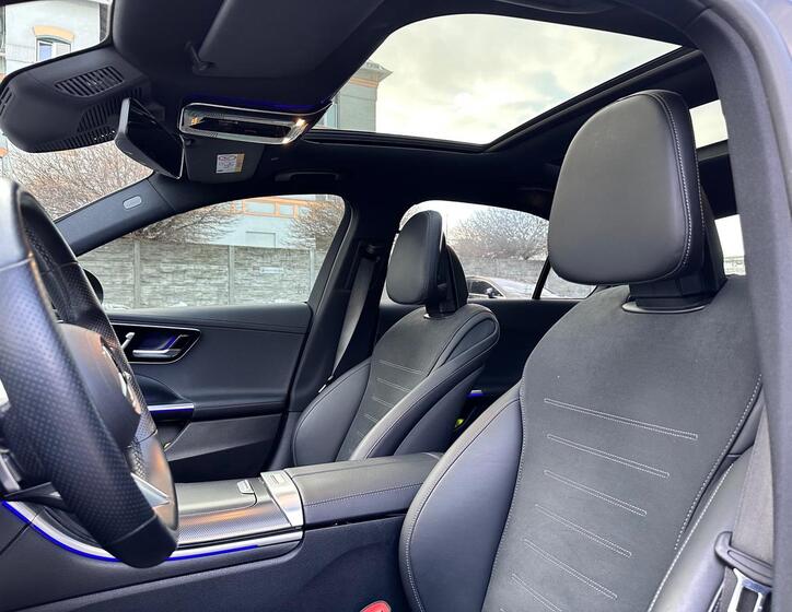 Mercedes-Benz Třídy C 12