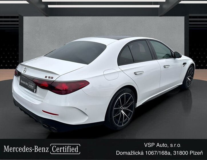 Mercedes-Benz Třídy E Sedan / Limuzína 3,0 l 330 kw
