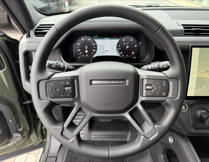 Land Rover Defender SUV / Terénní 3,0 l 184 kw