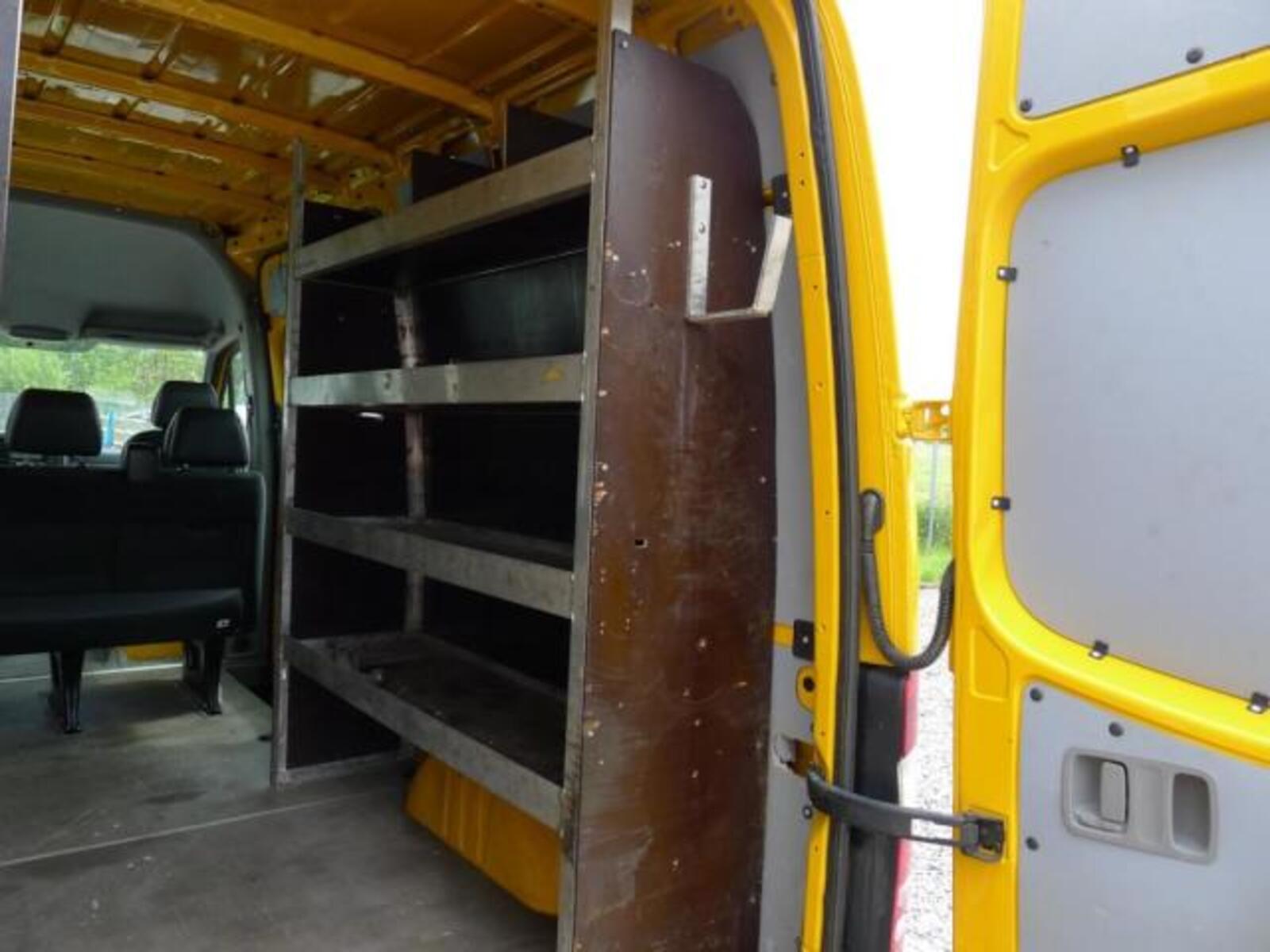 Mercedes-Benz Sprinter 8