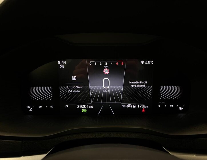 Škoda Karoq SUV 1,5 l 110 kw