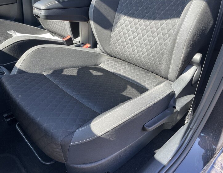 Škoda Rapid Hatchback 1,2 l 66 kw