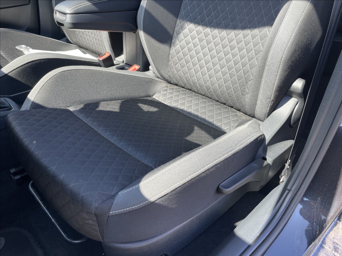 Škoda Rapid Hatchback 1,2 l 66 kw