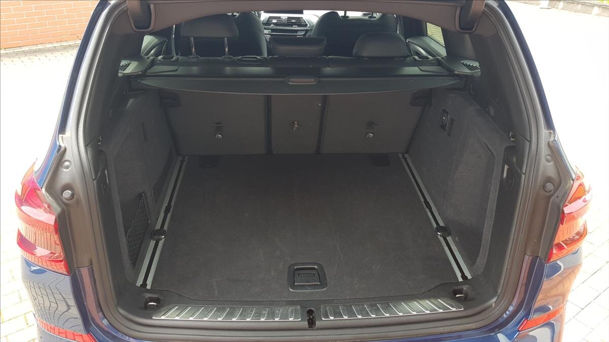 BMW X3 SUV 3,0 l 195 kw