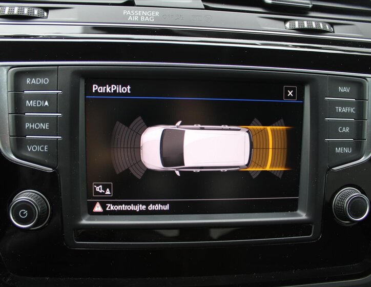 Volkswagen Touran 21