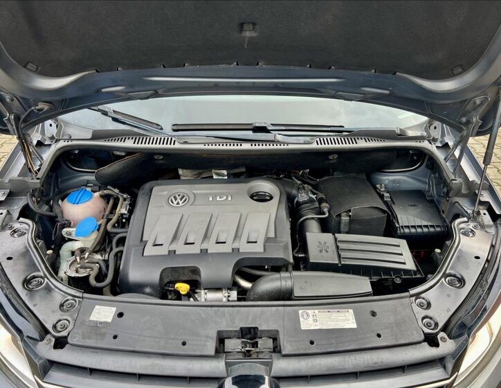 Volkswagen Touran MPV 1,6 l 77 kw