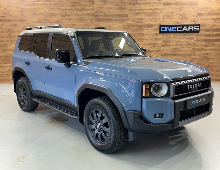 Toyota Land Cruiser SUV 2,8 l 151 kw