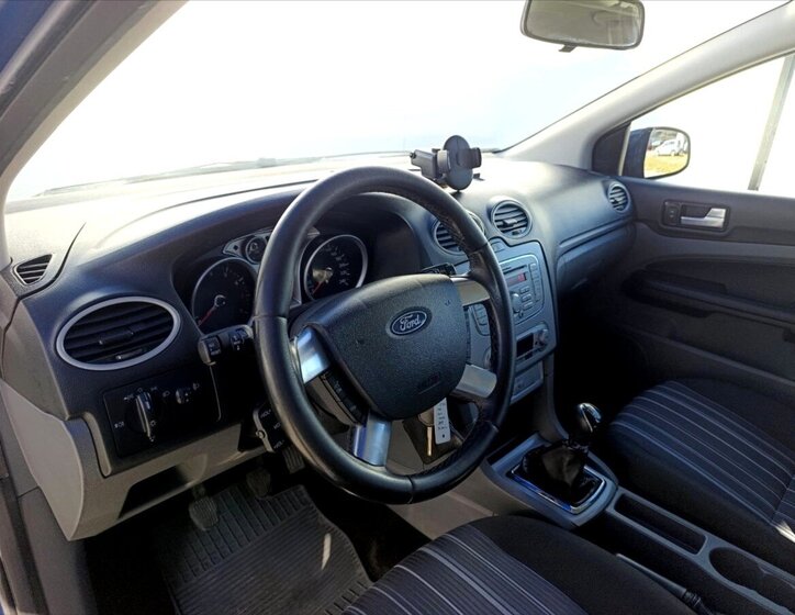 Ford Focus Kombi 1,6 l 74 kw