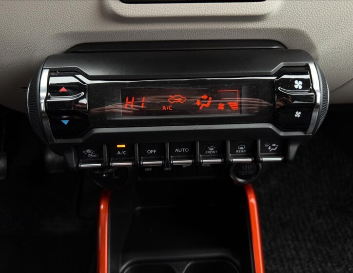 Suzuki Ignis Hatchback 1,2 l 66 kw