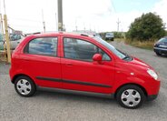 Chevrolet Spark Hatchback 995,0 49 kw