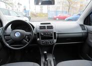Volkswagen Polo 11