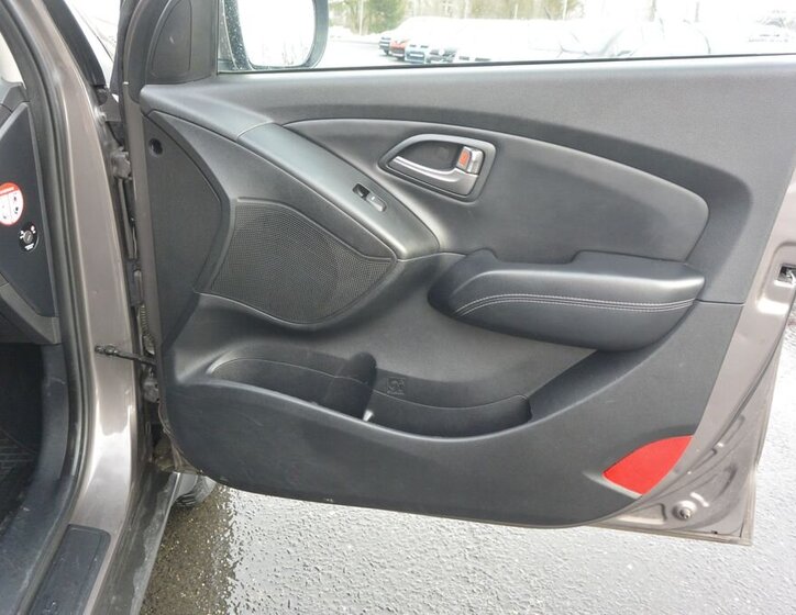 Hyundai ix35 SUV 2,0 l 100 kw