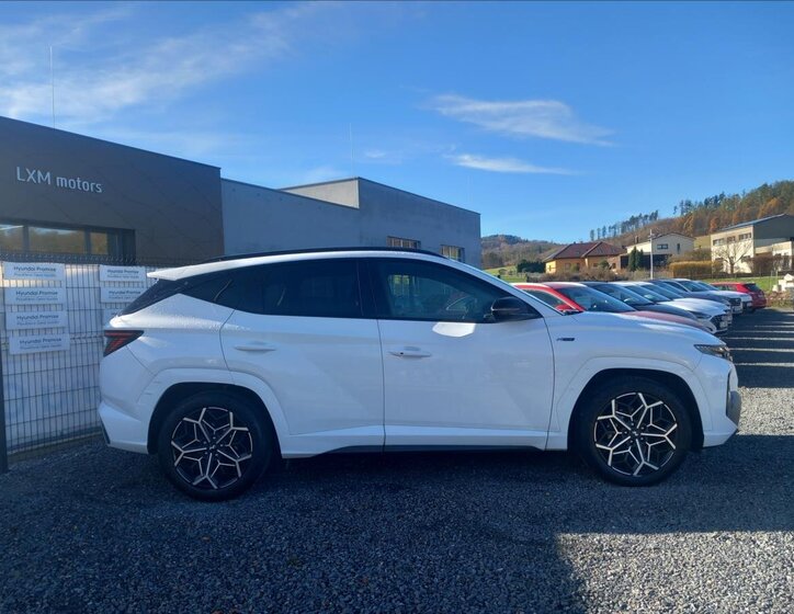 Hyundai Tucson SUV 1,6 l 110 kw