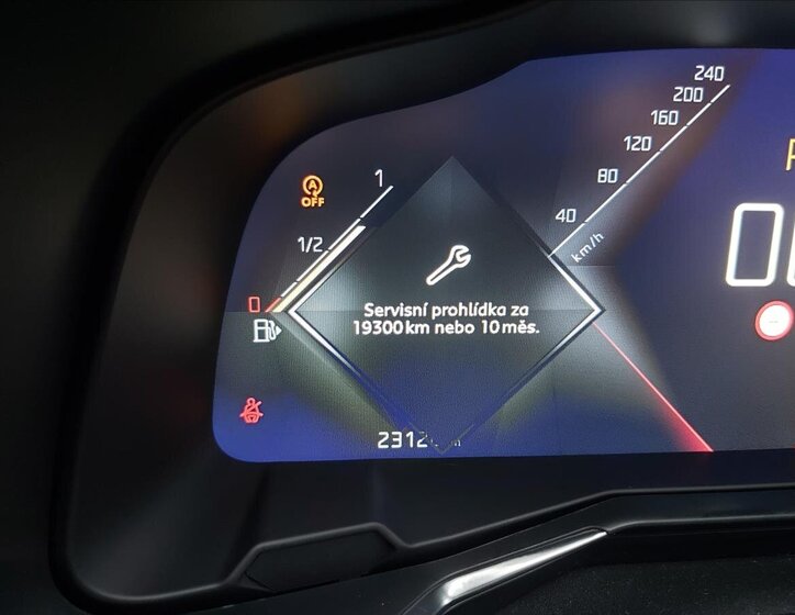 DS Automobiles DS7 Crossback SUV / Terénní 1,6 l 133 kw