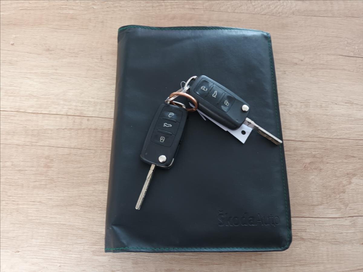 Škoda Roomster Kombi 1,2 l 77 kw