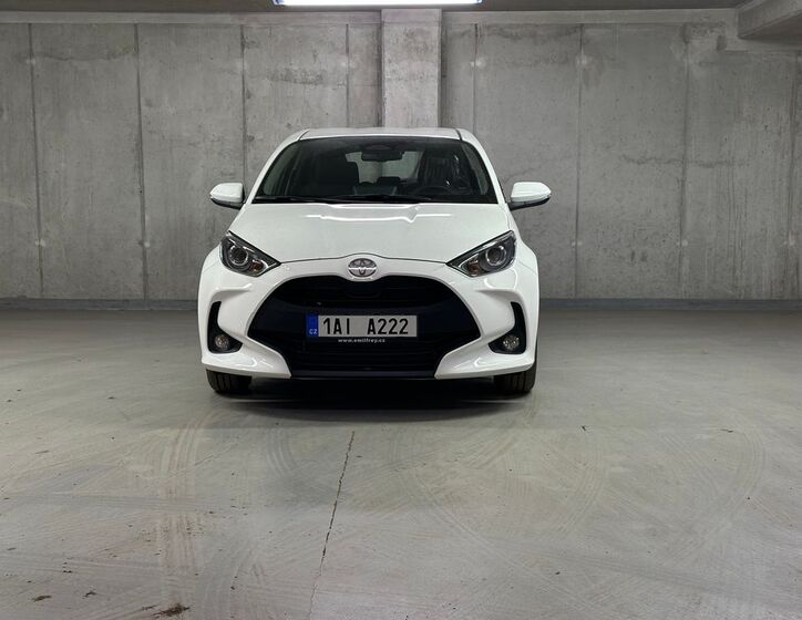 Toyota Yaris 2