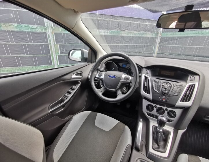 Ford Focus Kombi 1,6 l 85 kw