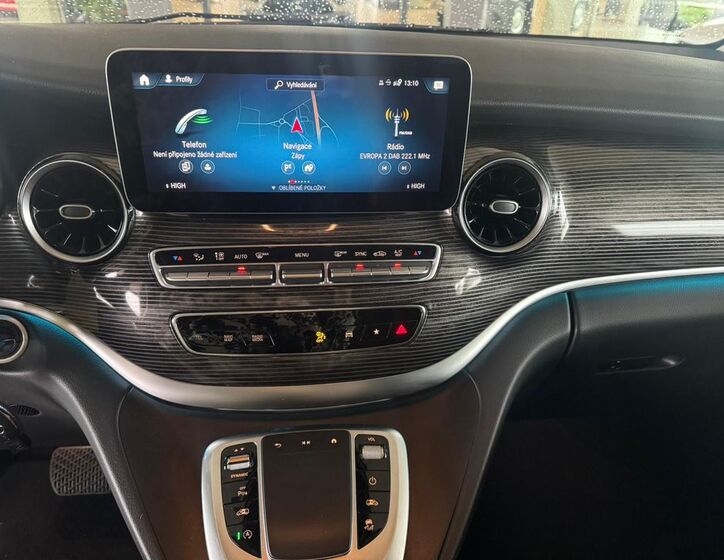 Mercedes-Benz Třídy V 14