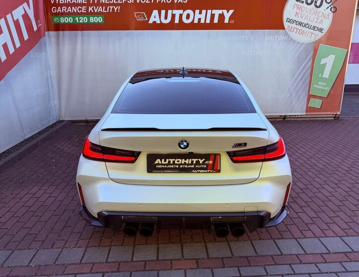 BMW M3 Sedan / Limuzína 3,0 l 375 kw