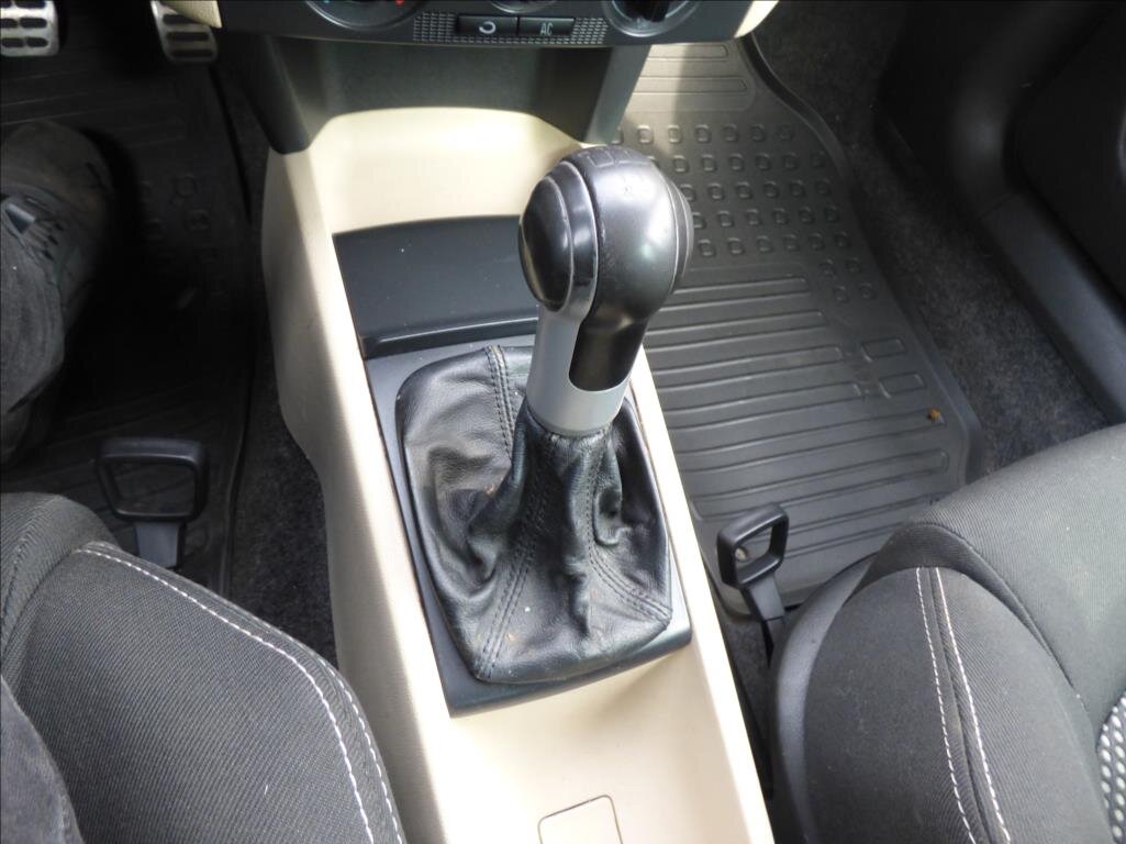 Škoda Fabia Hatchback 1,4 l 55 kw