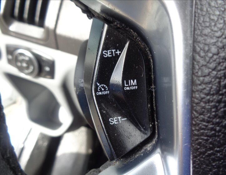 Ford Transit Ostatní 2,0 l 96 kw