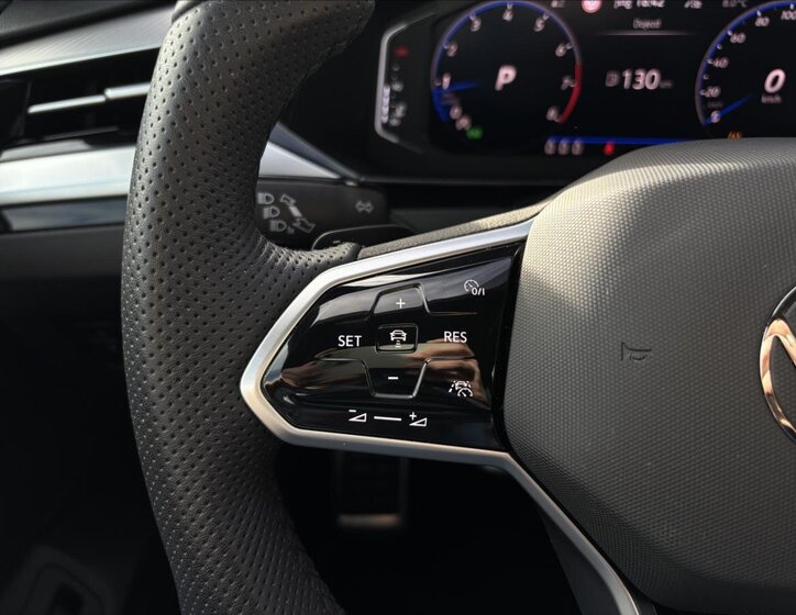 Volkswagen Arteon Liftback 2,0 l 206 kw