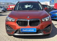 BMW X1 Kombi 1,5 l 100 kw