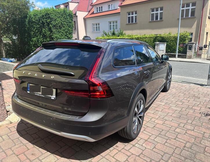 Volvo V90 7