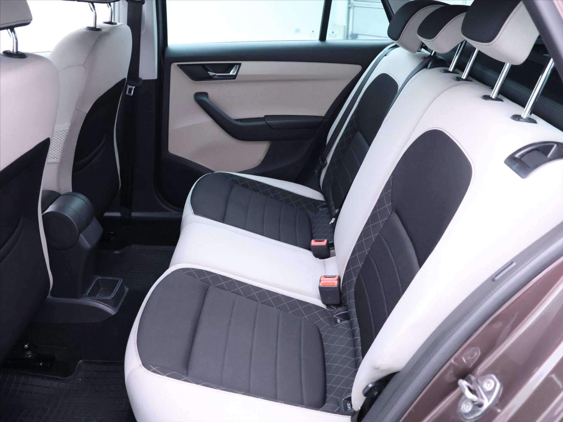 Škoda Fabia Kombi 1,4 l 77 kw