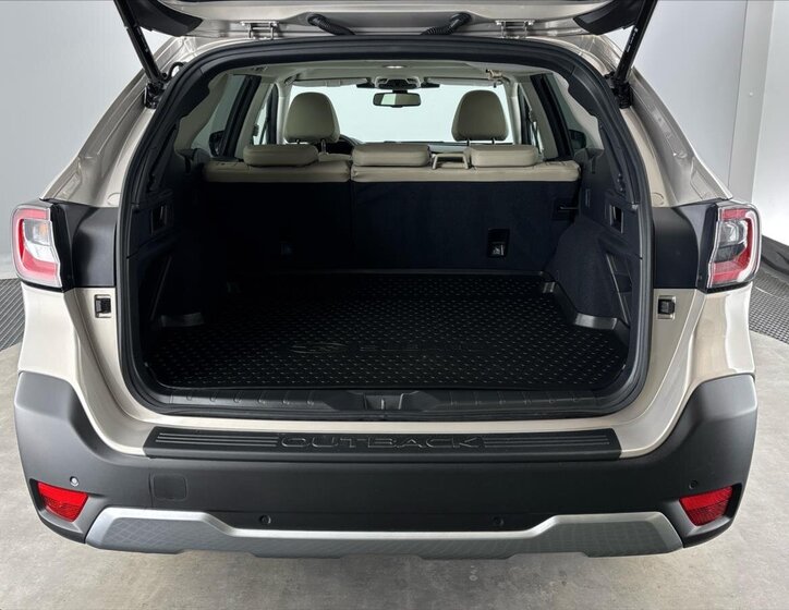 Subaru Outback Kombi 2,5 l 124 kw