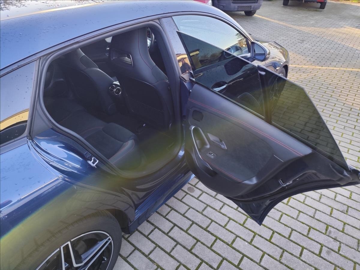 Mercedes-Benz CLA Kombi 2,0 l 110 kw