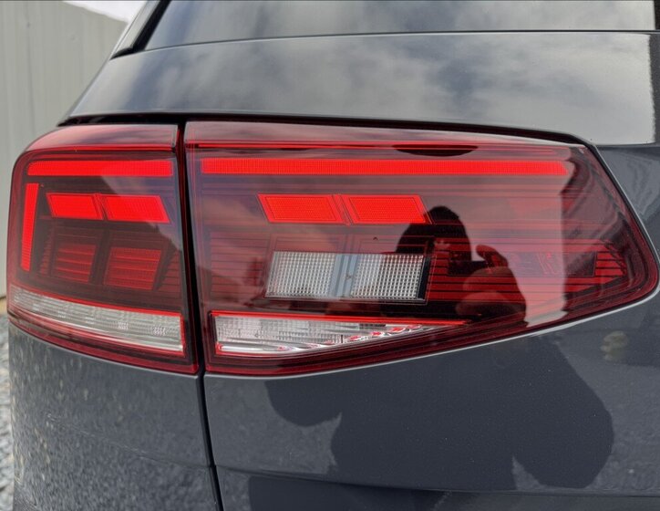 Volkswagen Passat Kombi 1,5 l 110 kw