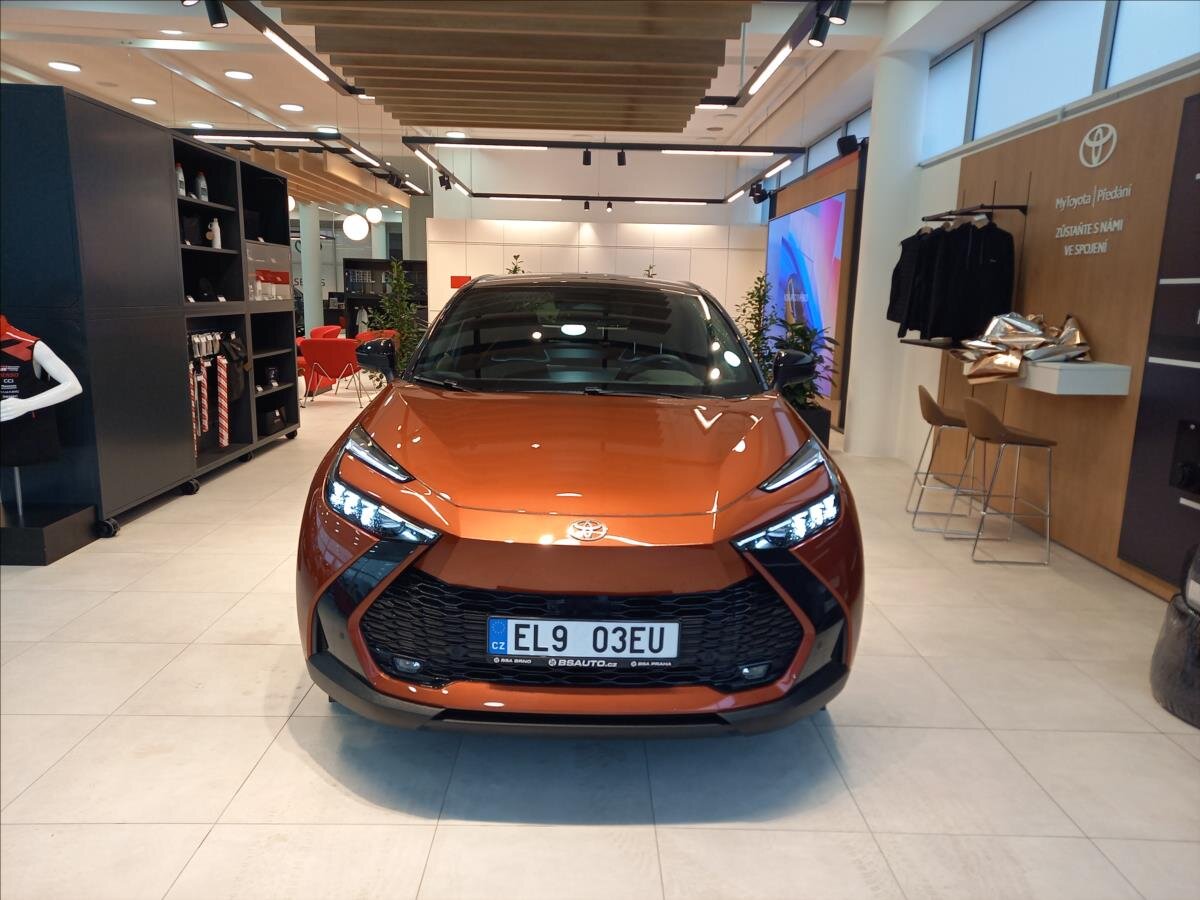 Toyota C-HR Hatchback 2,0 l 112 kw