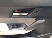 Mazda MX-30 SUV / Terénní 0,0 107 kw