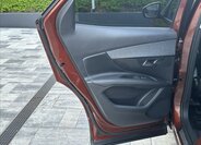 Peugeot 3008 SUV / Terénní 1,2 l 96 kw