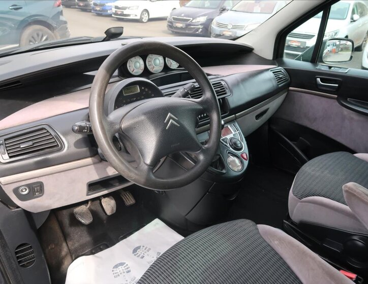 Citroën C8 MPV 2,0 l 88 kw