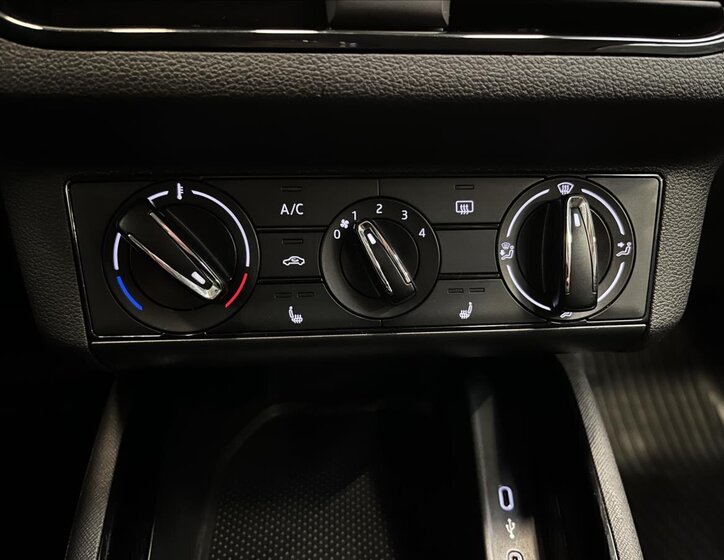 Škoda Kamiq SUV / Terénní 999,0 81 kw