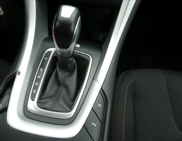 Ford Mondeo Kombi 2,0 l 110 kw