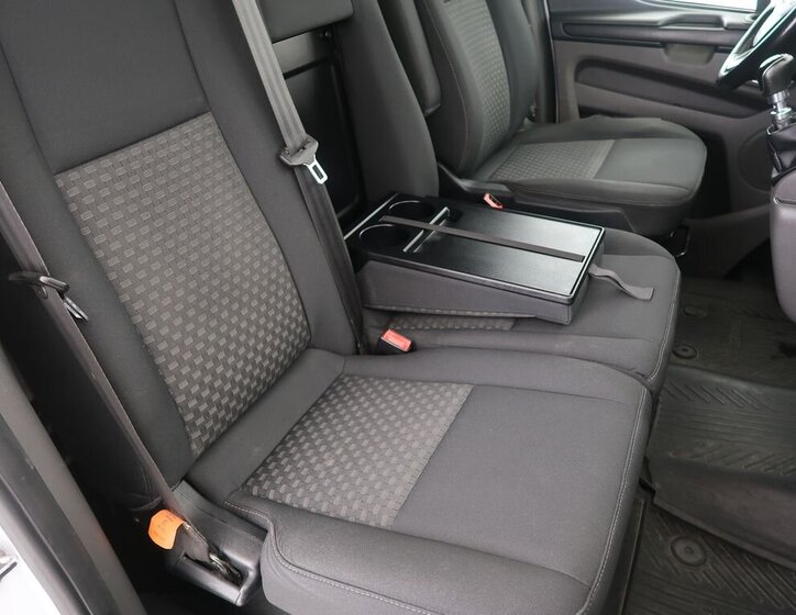 Ford Transit Custom Skříň 2,0 l 77 kw