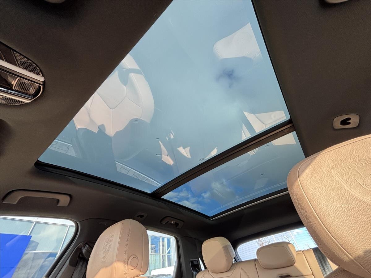 Porsche Cayenne SUV / Terénní 3,0 l 250 kw