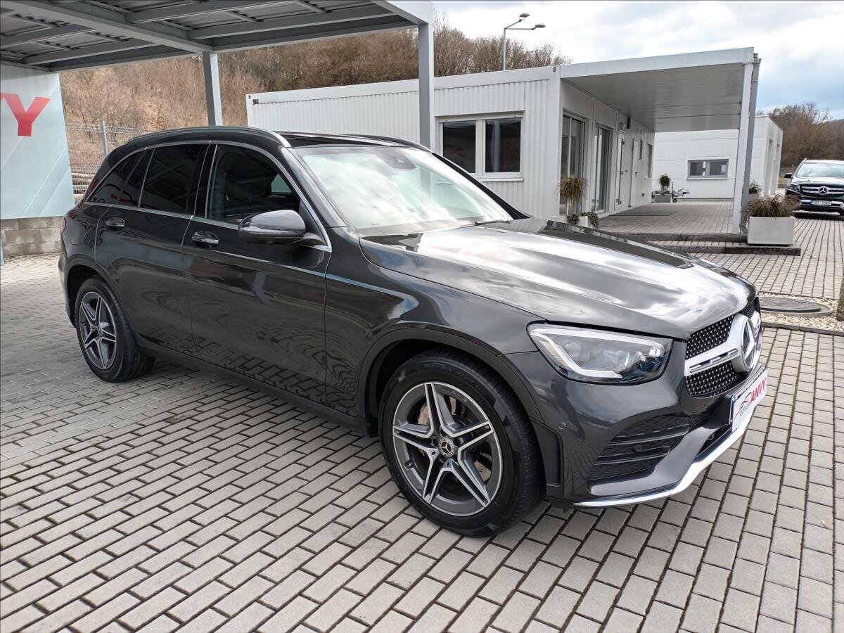 Mercedes-Benz GLC SUV / Terénní 2,0 l 180 kw