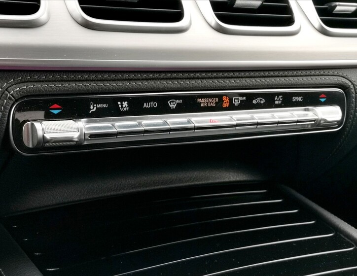 Mercedes-Benz GLE 11