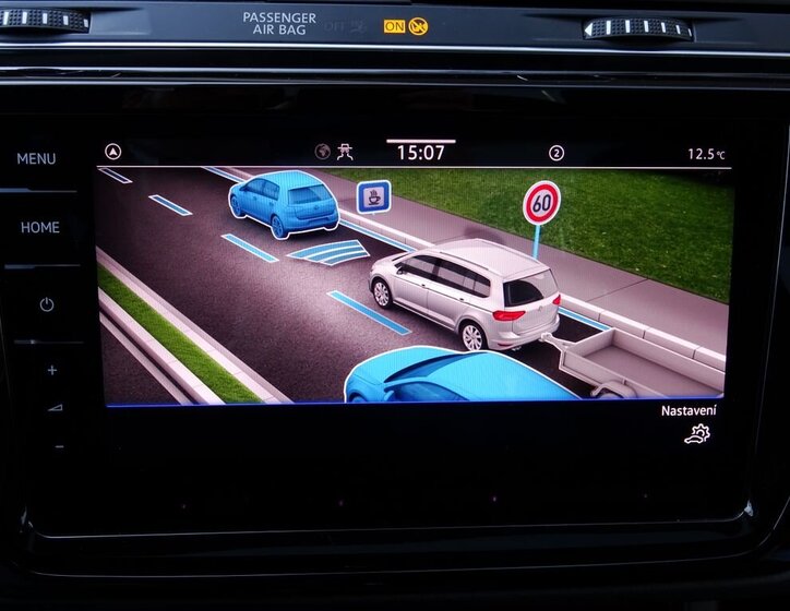 Volkswagen Touran MPV 2,0 l 110 kw