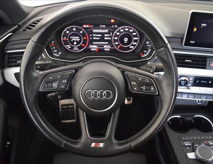 Audi A4 Sedan 2,0 l 140 kw