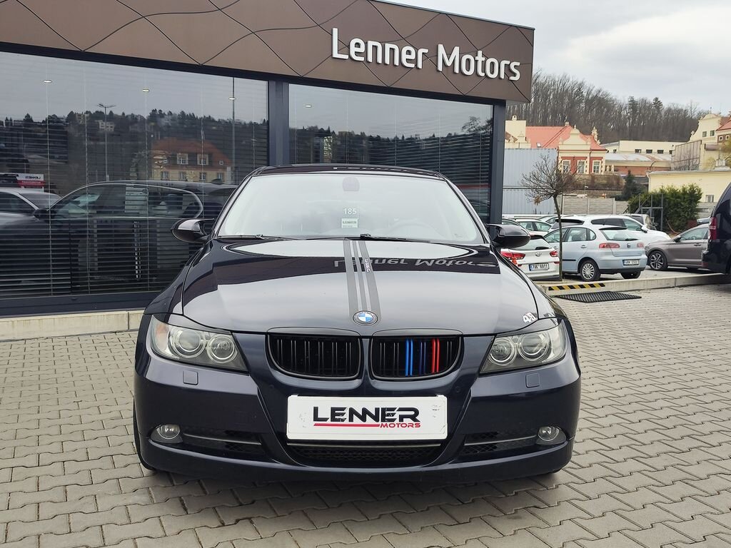 BMW Řada 3 Kombi 3,0 l 170 kw