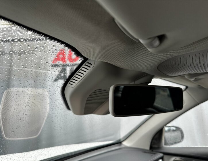 Mercedes-Benz GLC Kombi 2,0 l 143 kw