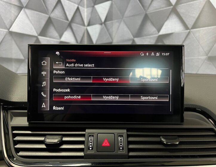 Audi SQ5 SUV / Terénní 3,0 l 251 kw