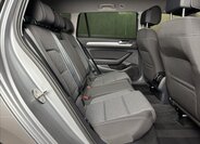 Volkswagen Passat 13