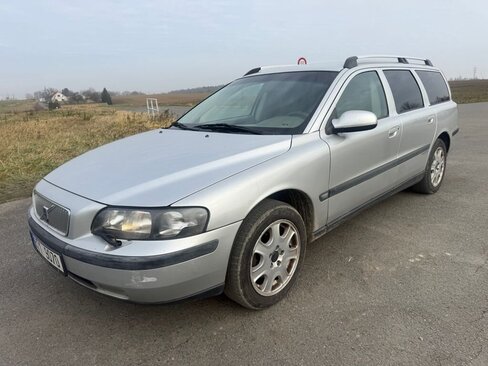 Volvo V70
