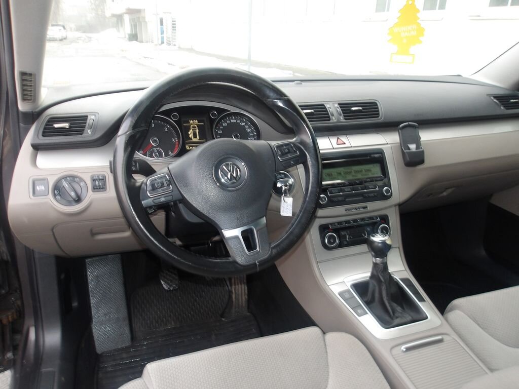 Volkswagen Passat Kombi 2,0 l 103 kw